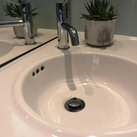 Les Petits Pois Sont Rouges * Sion-sur-l'Ocean